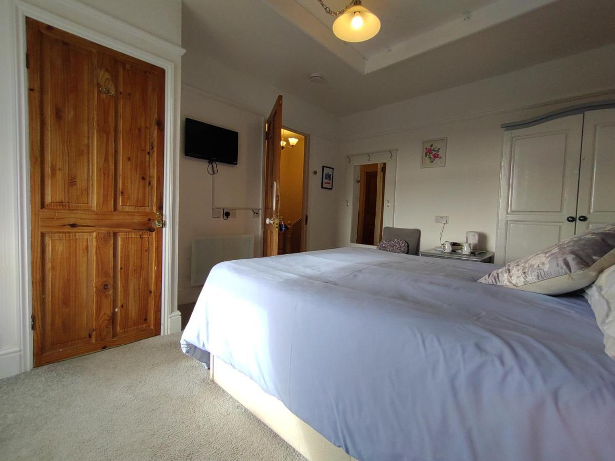 Chyheira Bed and Breakfast Ruan Minor Εξωτερικό φωτογραφία
